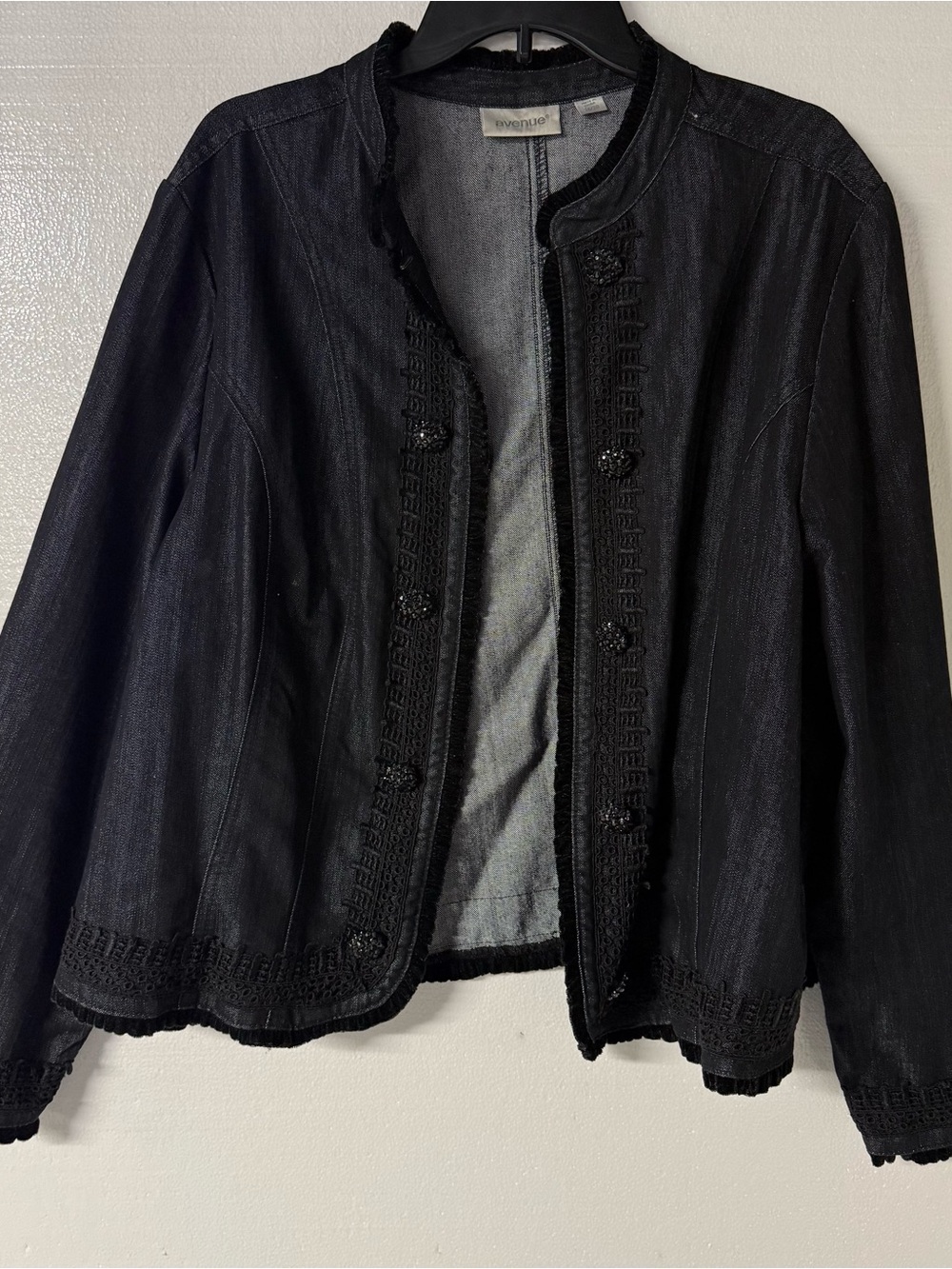 Avenue Jacket Denim Women Plus Size Black 26/28 Jewel Button Lace Trim Jean